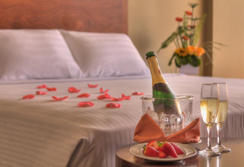 Hotel Quito Eksteriør billede