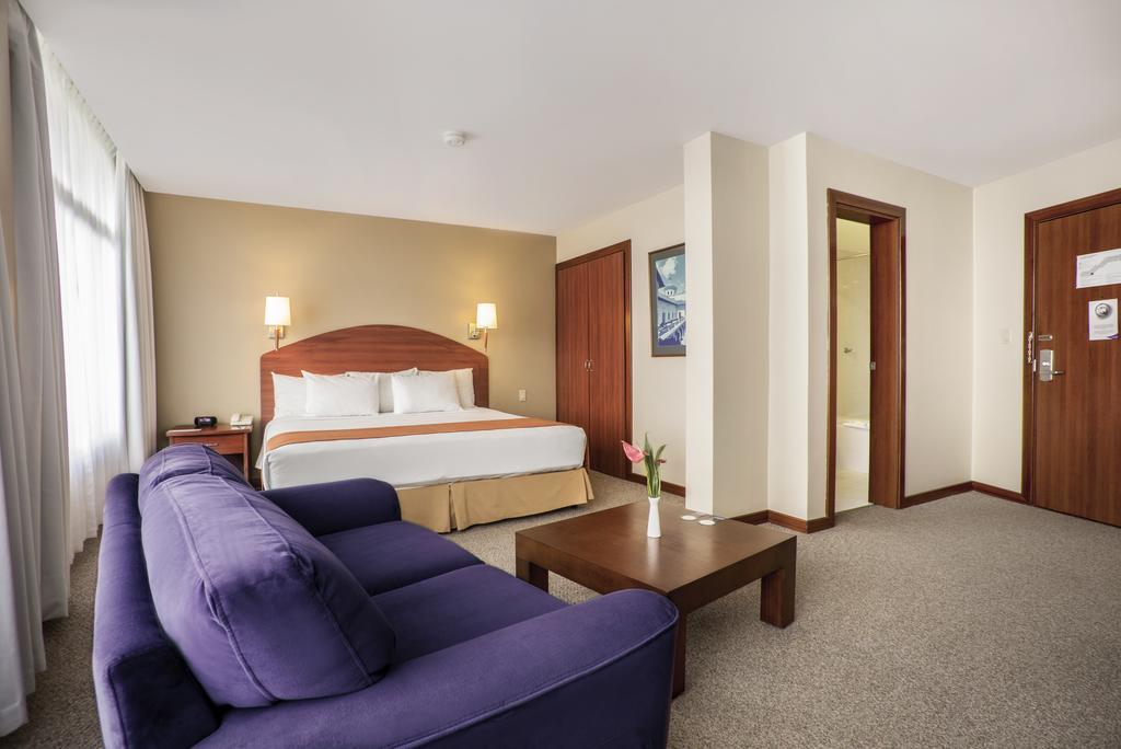 Hotel Quito Eksteriør billede