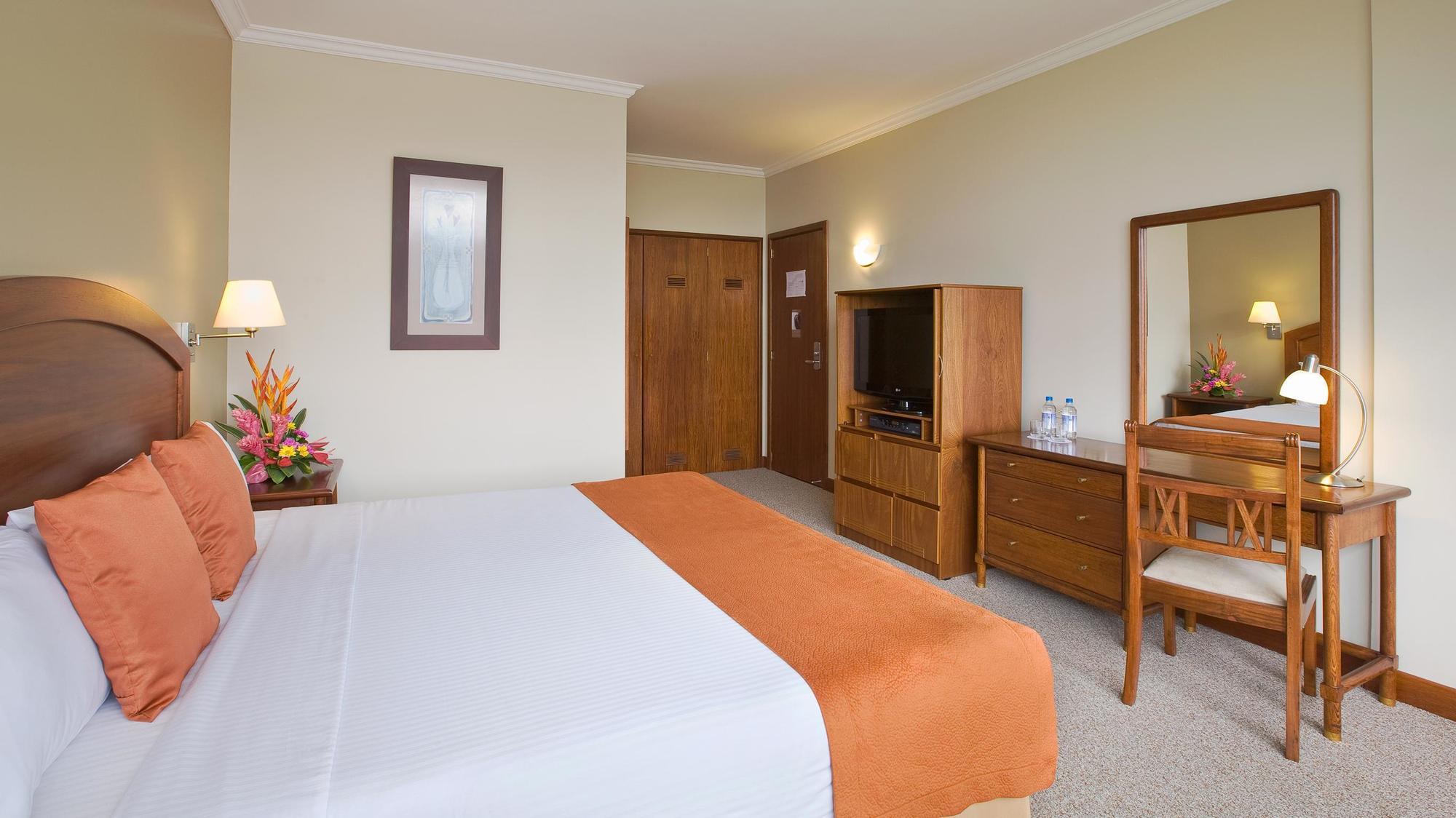 Hotel Quito Eksteriør billede